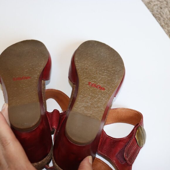 Women's Taos Wedged Sandal Dark Red Maroon Leather Size 40 (9-9.5) - Picture 4 of 4